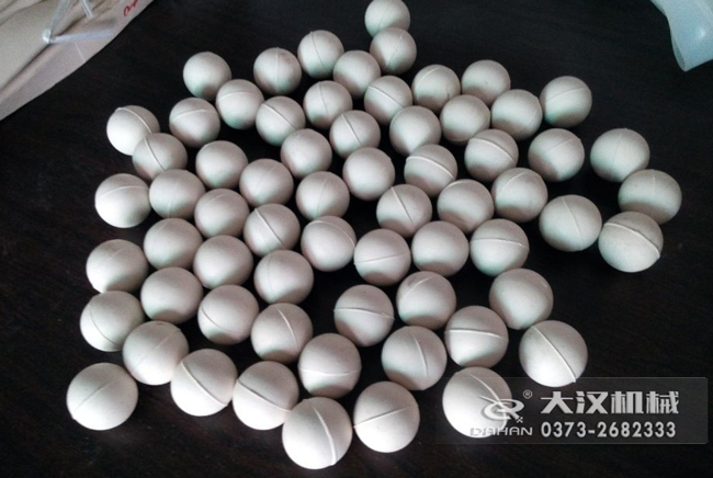 自動(dòng)篩粉機(jī)彈跳球